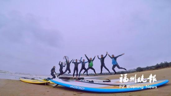 热带气旋来袭 澳大利亚数万人停电